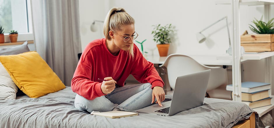 découvrez comment choisir l'assurance habitation idéale pour étudiants. protégez votre logement et vos biens avec des options adaptées à votre budget et vos besoins spécifiques. comparez les offres et trouvez la couverture qui vous convient le mieux.