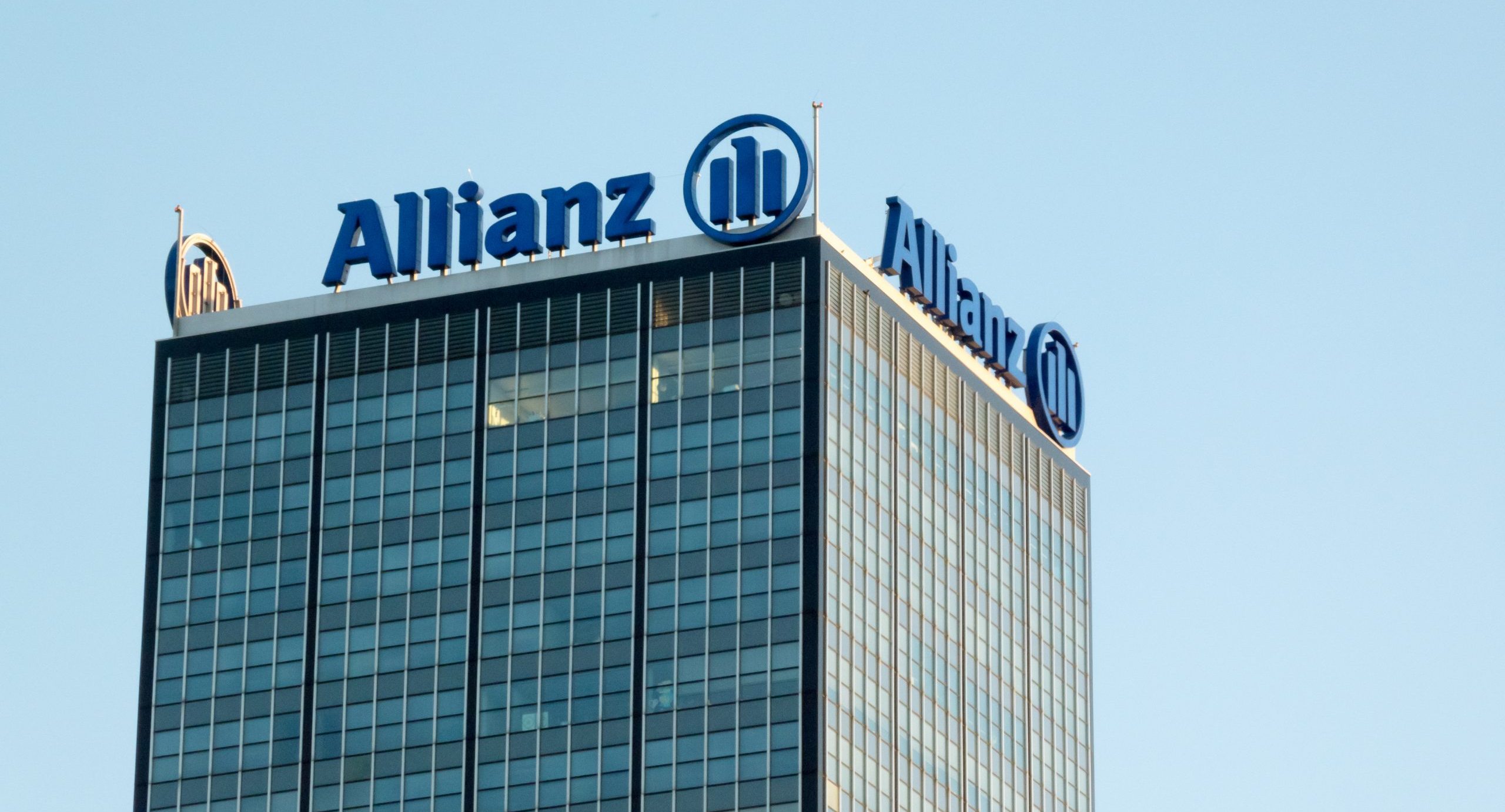 discover the Allianz offers adapted to your insurance needs. benefit from tailor-made solutions to protect your future, your health and your property. Compare our rates and find the insurance that suits you best.