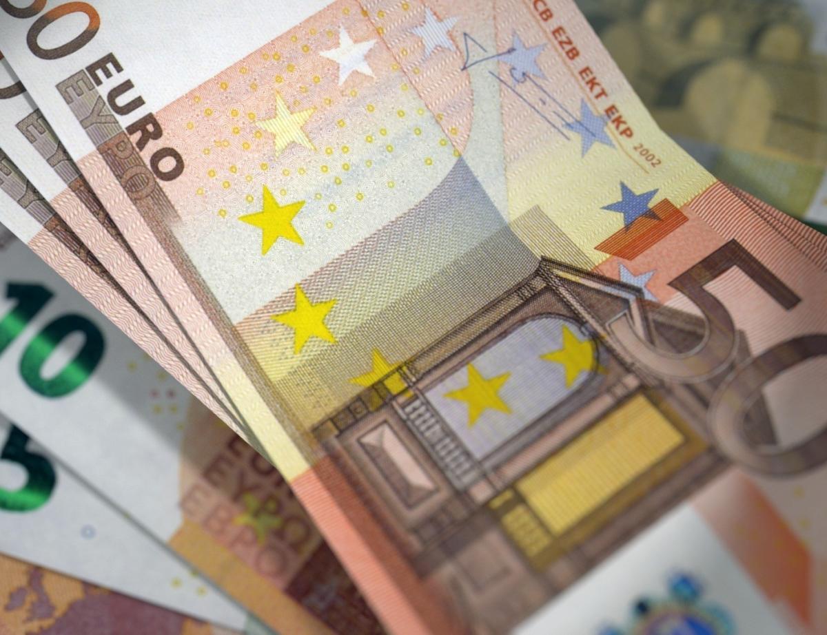 scopri come ottenere un rimborso di 15 euro in modo facile e veloce. segui la nostra guida passo passo per far valere i tuoi diritti e ottenere un rimborso senza problemi.